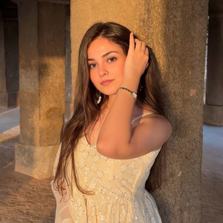 Escorts in Islamabad (2)
